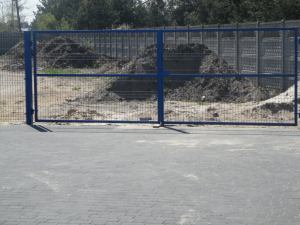 Sprzedaż detaliczna i hurtowa  bram i furtek